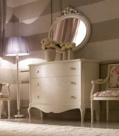 comoda dormitor clasic cu trei sertare rudy 6041 | mobilier dormitor clasic bucuresti.