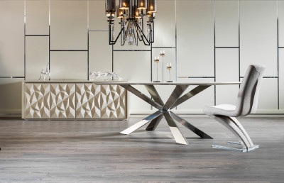 Masa dining viera 4.000 euro